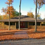 Apple Creek Winey which opened during late 2012 is on the Mississippi River Hills Wine Trail