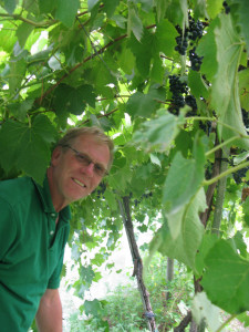 Hanging our in the vines with Dr. Paul Tabor in Iowa during 2012