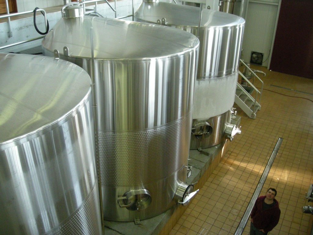 Crown Valley Winery Hires New Winemaker Midwest Wine Press