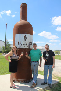 Midwest’s Largest Wine Bottle Produced in Iowa – Midwest Wine Press